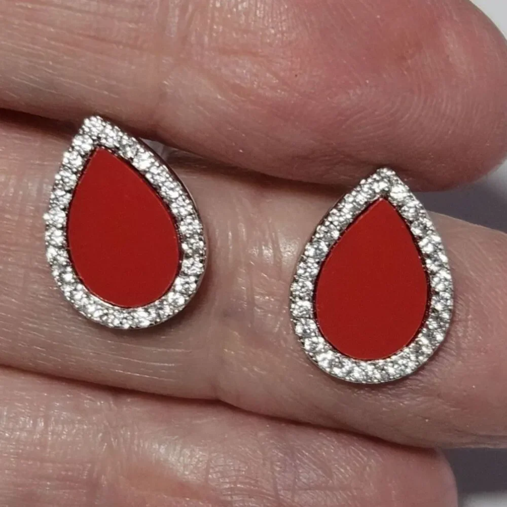 Sterling Silver With Red Teardrop Shaped Rhinestone Accent Dainty Earrings
